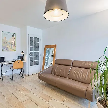 Feriehus Cozy Home In Clapiers With Wifi *